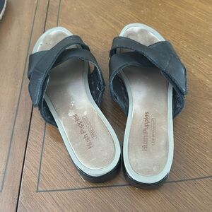 Hush Puppies DRM Cushion Black Crisscross Sandals Women's Size 9 41Eu